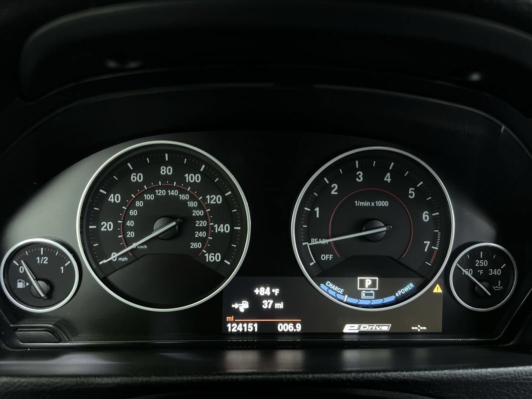 Used 2017 BMW 330e RWD image 19
