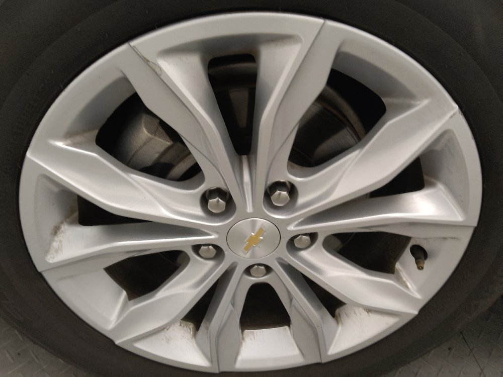 Used 2023 Chevrolet Malibu LT FWD image 31