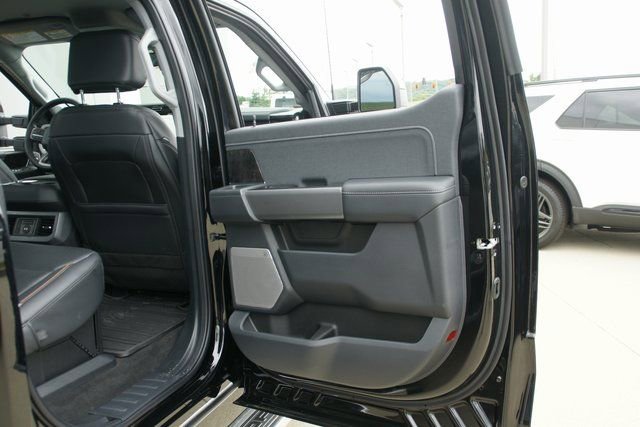 New 2026 Ford F350 Lariat image 36