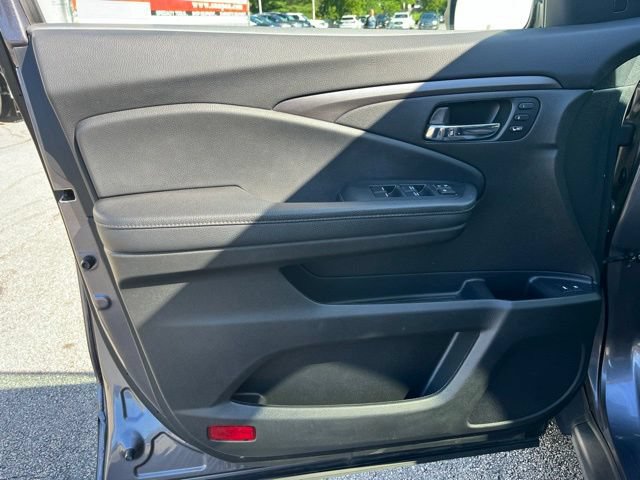 Used 2022 Honda Pilot Special Edition image 14