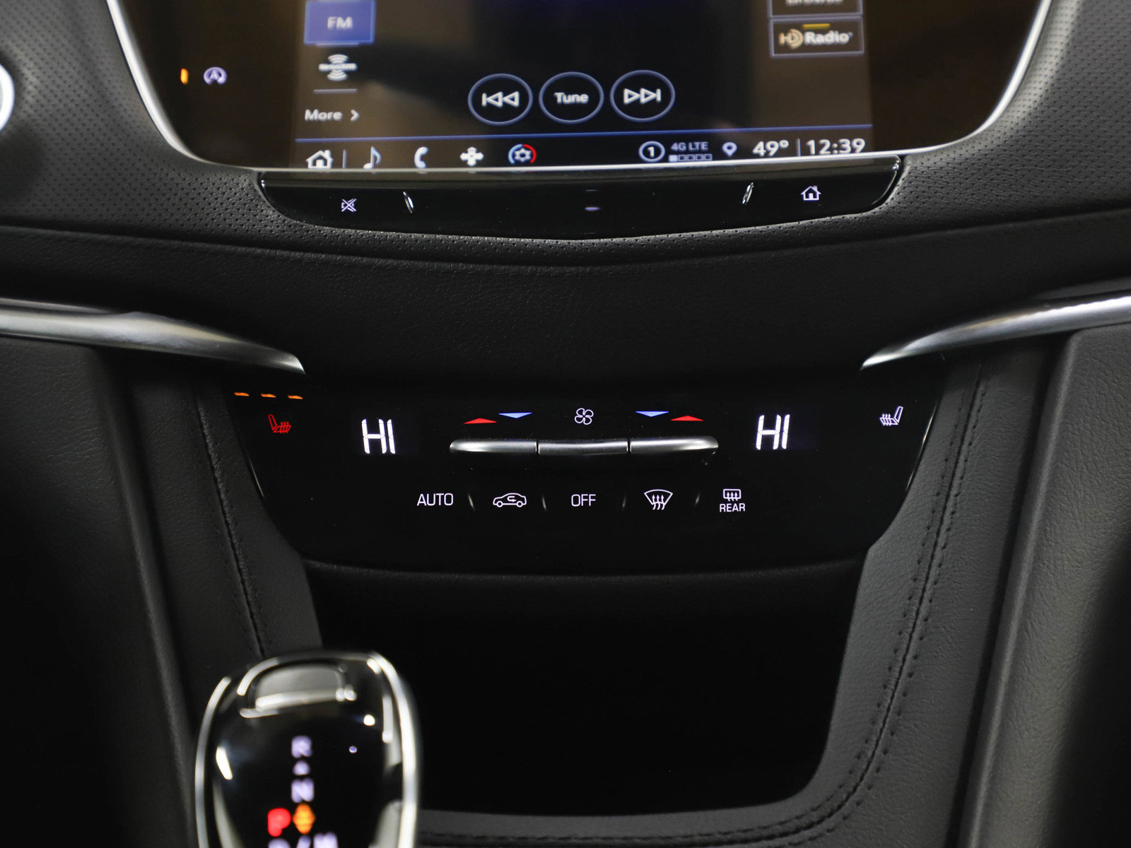 Used 2025 Cadillac XT5 Luxury image 15