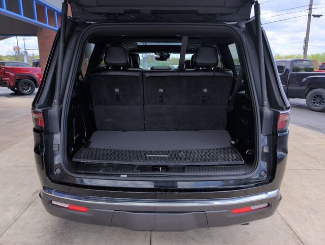 Used 2022 Jeep Wagoneer Series II w/ Premium Group I AWD/4WD image 22