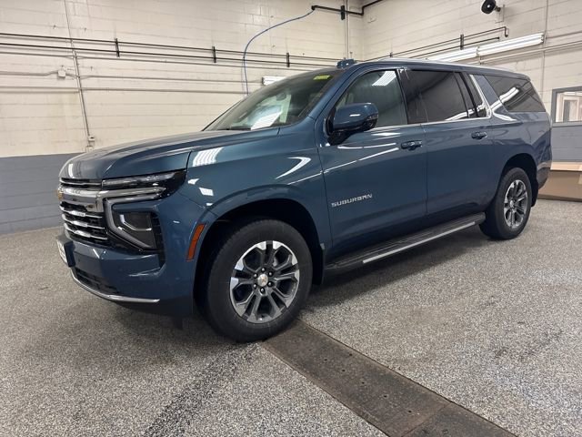 New 2026 Chevrolet Suburban LT w/ Comfort Package image 1