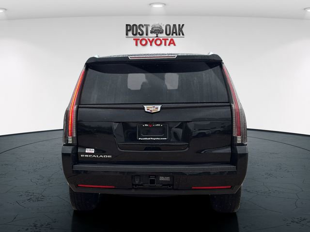 Used 2020 Cadillac Escalade Luxury w/ Escalade Sport Edition image 6