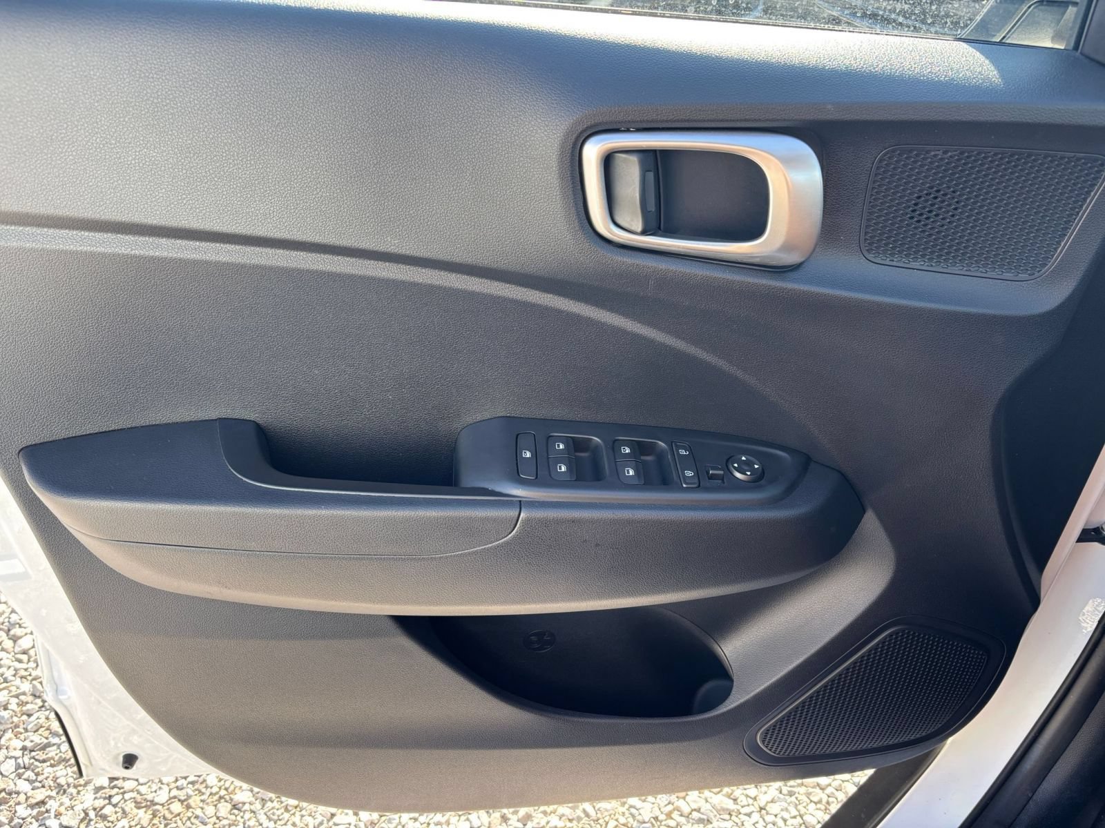 Used 2026 Hyundai Venue SEL FWD image 18