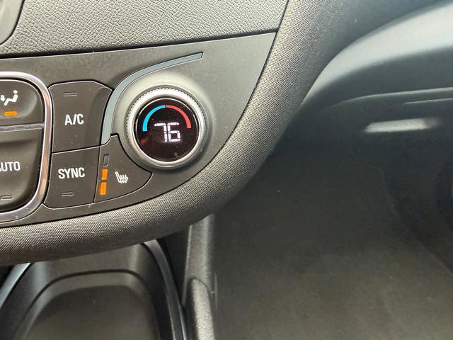 Used 2024 Chevrolet Malibu LT FWD image 15