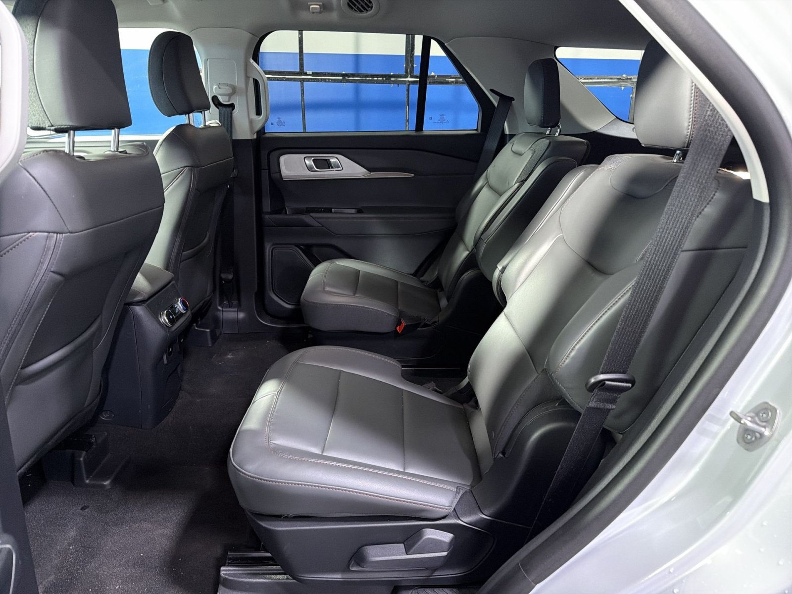 New 2026 Ford Explorer Active w/ Active Comfort Package AWD/4WD image 30