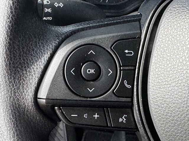Used 2025 Toyota Corolla LE FWD image 22