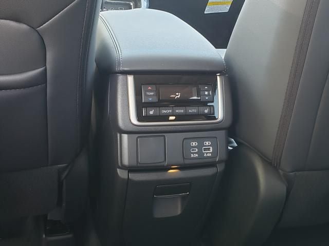 New 2026 Subaru Ascent Limited AWD/4WD image 12
