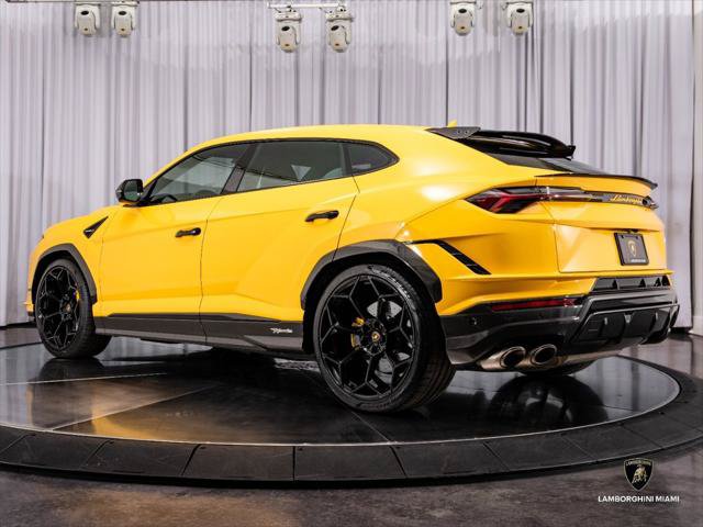 Used 2024 Lamborghini Urus Performante AWD/4WD image 14