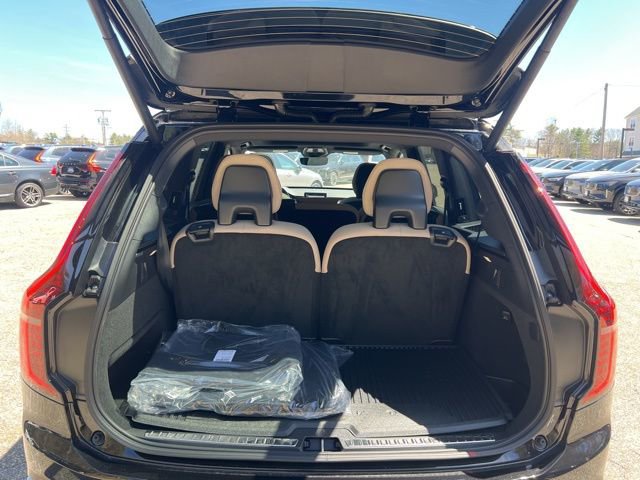 New 2026 Volvo XC90 B5 Plus w/ Protection Package AWD/4WD image 20