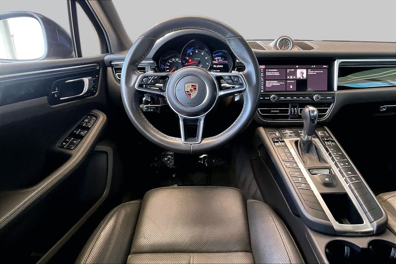 Used 2019 Porsche Macan AWD/4WD image 6