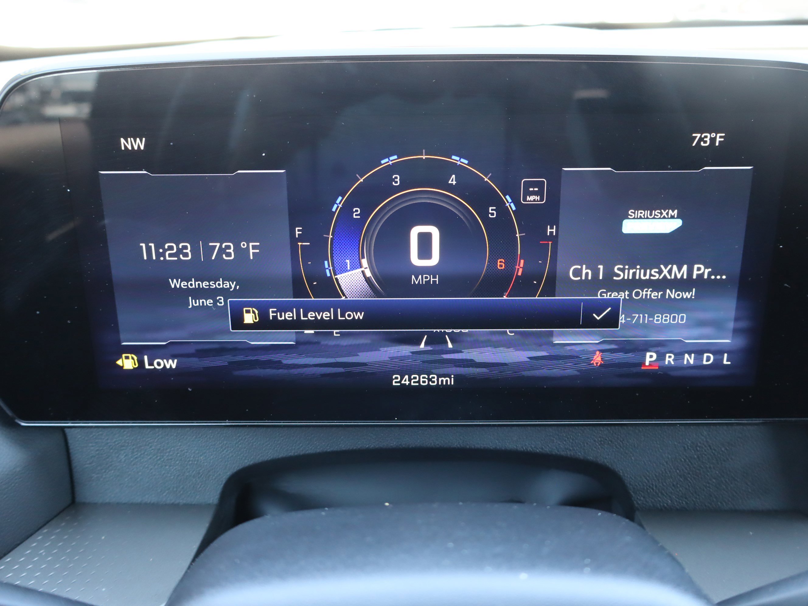Used 2025 Chevrolet Traverse LT w/ Driver Confidence Package FWD image 23