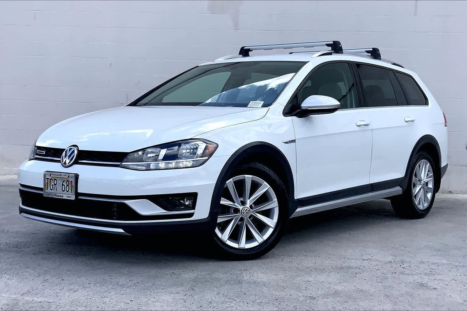 Used 2018 Volkswagen Golf Alltrack S AWD/4WD image 1