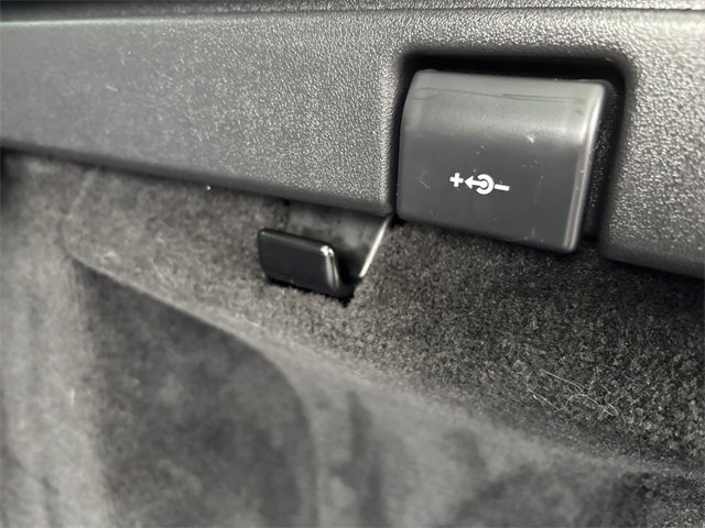 Used 2016 Land Rover Range Rover Sport Supercharged image 34