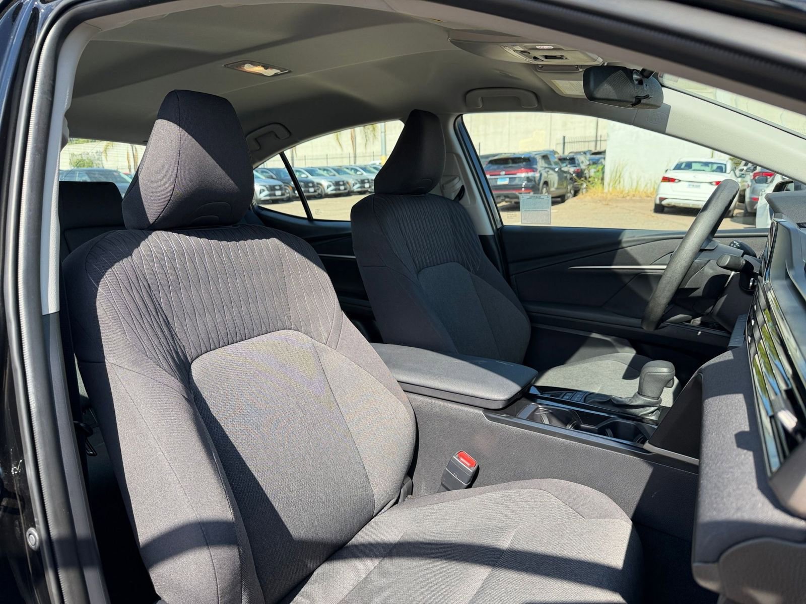 Used 2025 Toyota Camry LE image 35