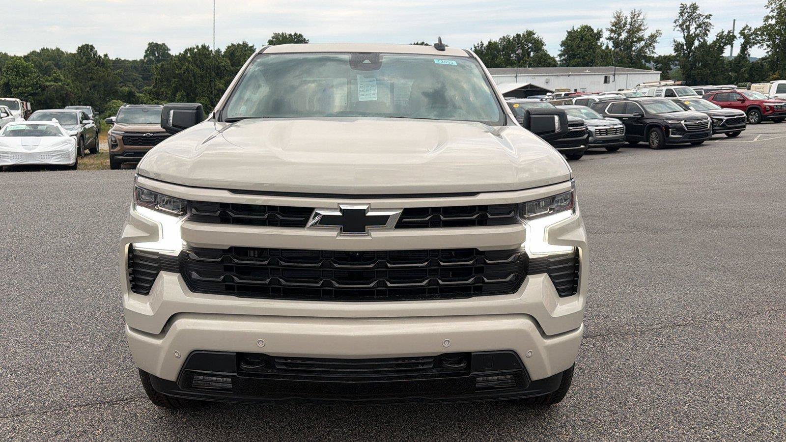 New 2026 Chevrolet Colorado Trail Boss AWD/4WD image 2