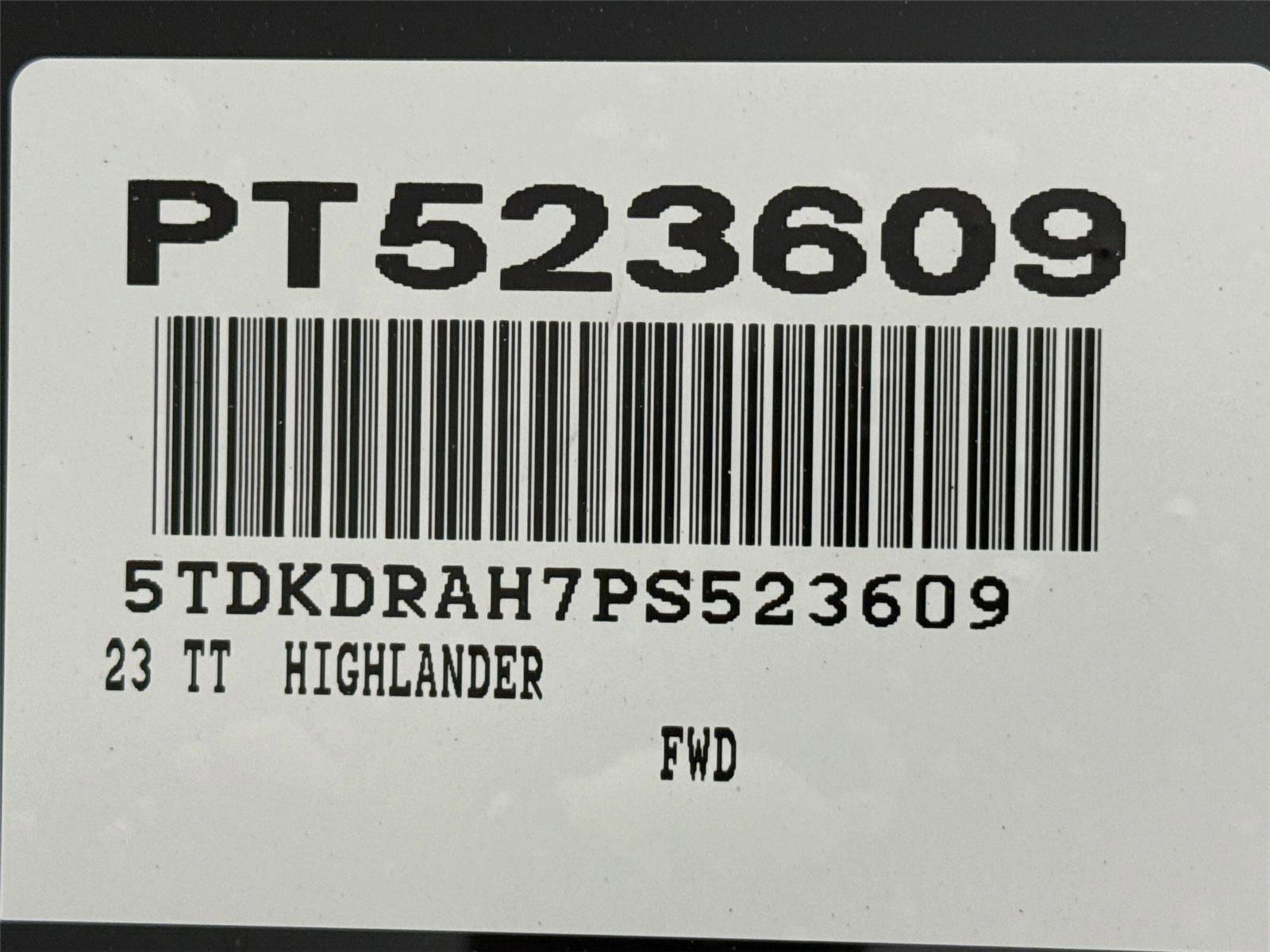 Certified 2023 Toyota Highlander L FWD image 41