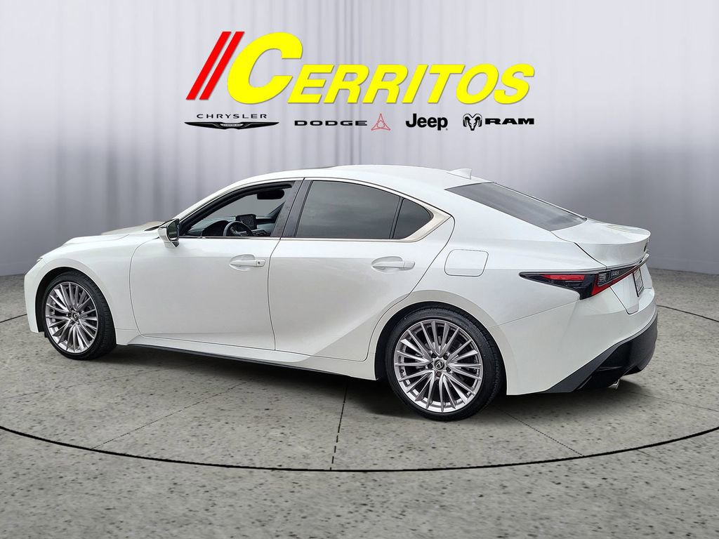 Used 2024 Lexus IS 300 w/ Premium Package RWD video 2