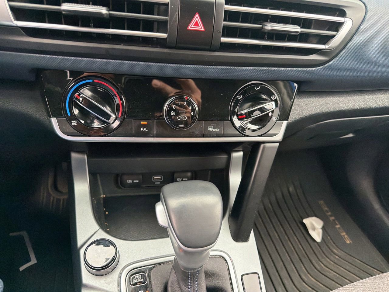 Used 2021 Kia Seltos S FWD image 25