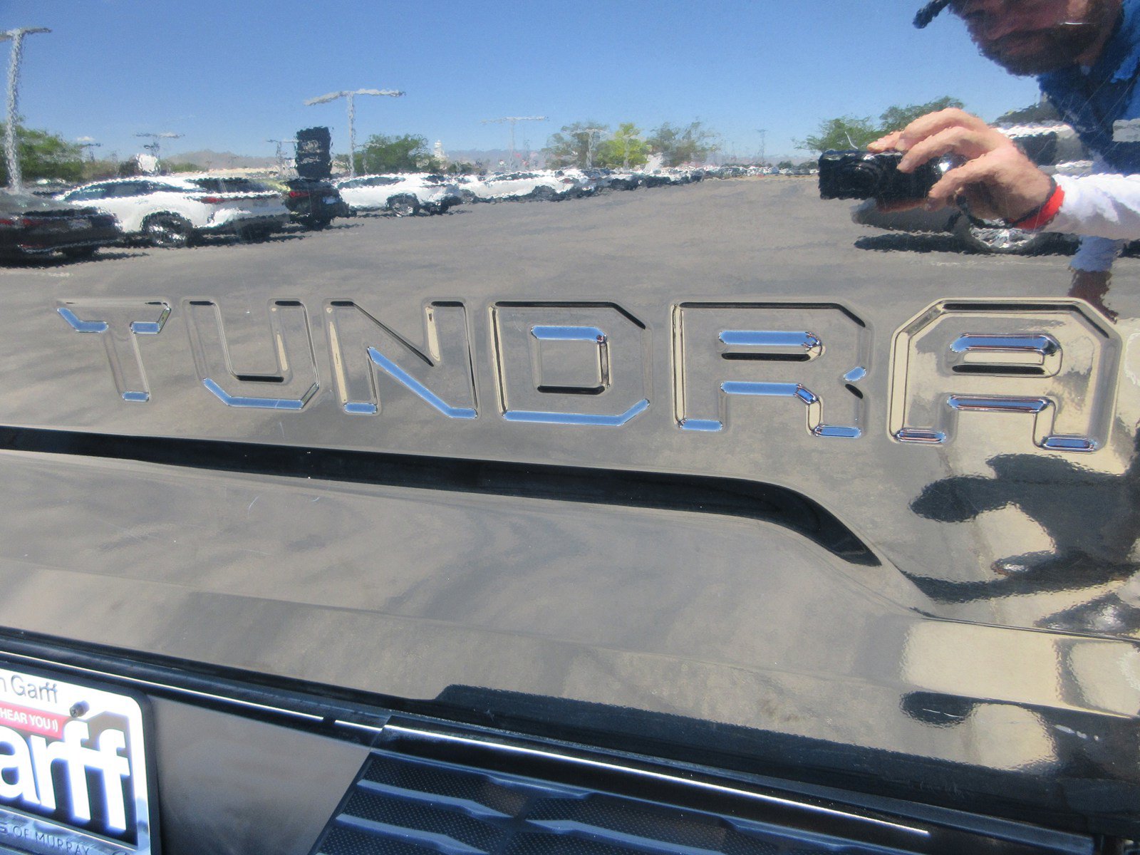 Used 2019 Toyota Tundra SR5 AWD/4WD image 8