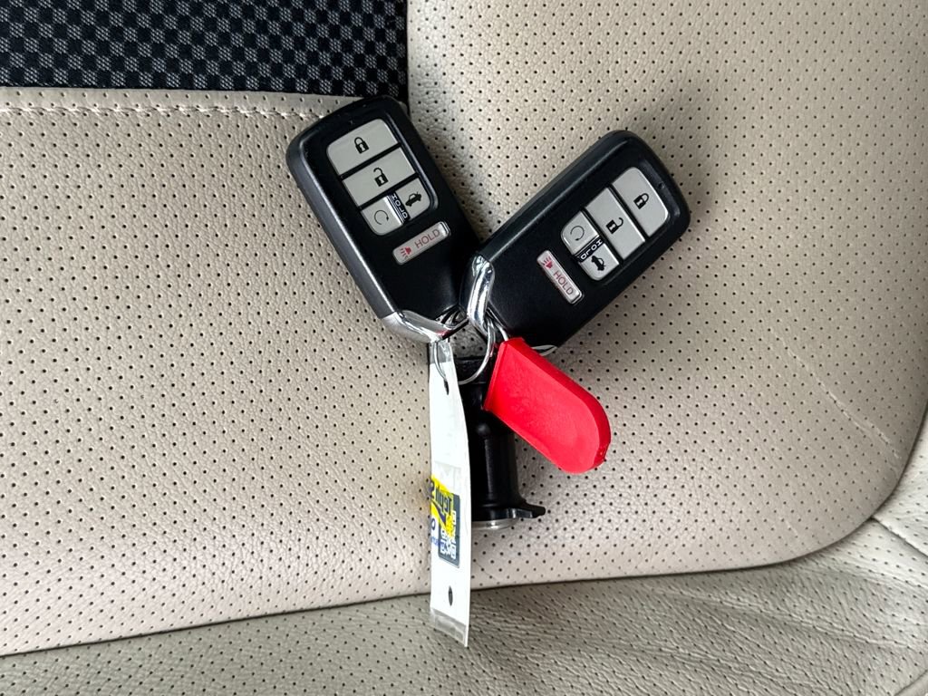 Used 2019 Honda Civic EX-L image 29