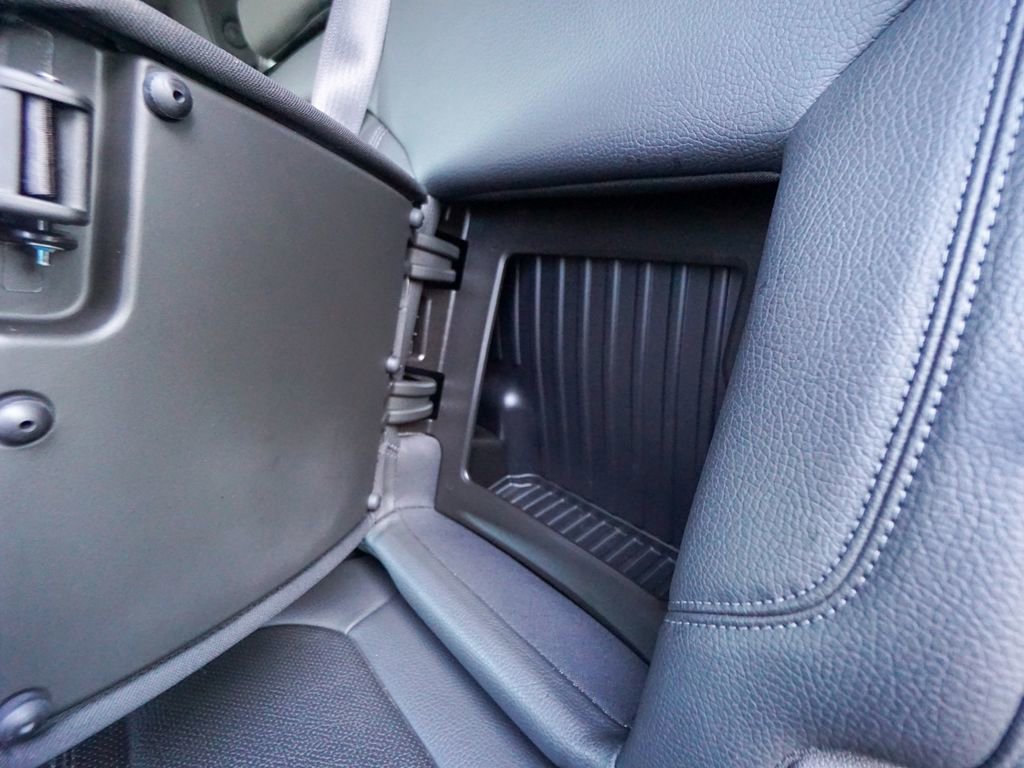 Used 2020 GMC Sierra 3500 Denali w/ Denali Ultimate Package image 38