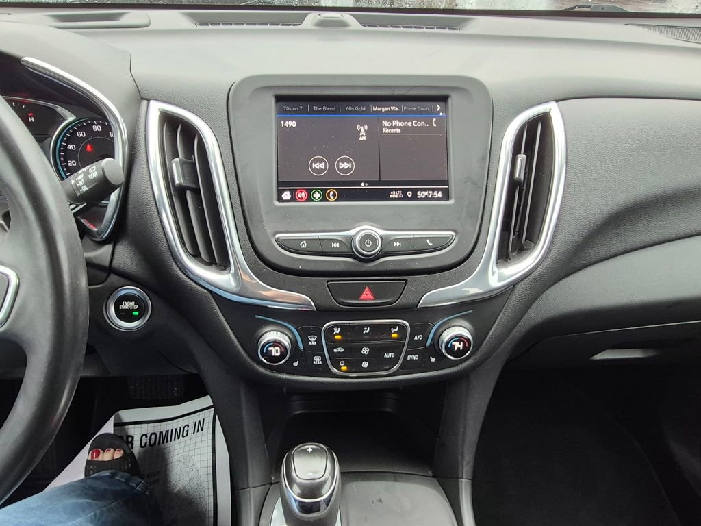 Used 2020 Chevrolet Equinox LT w/ Driver Convenience Package AWD/4WD image 15
