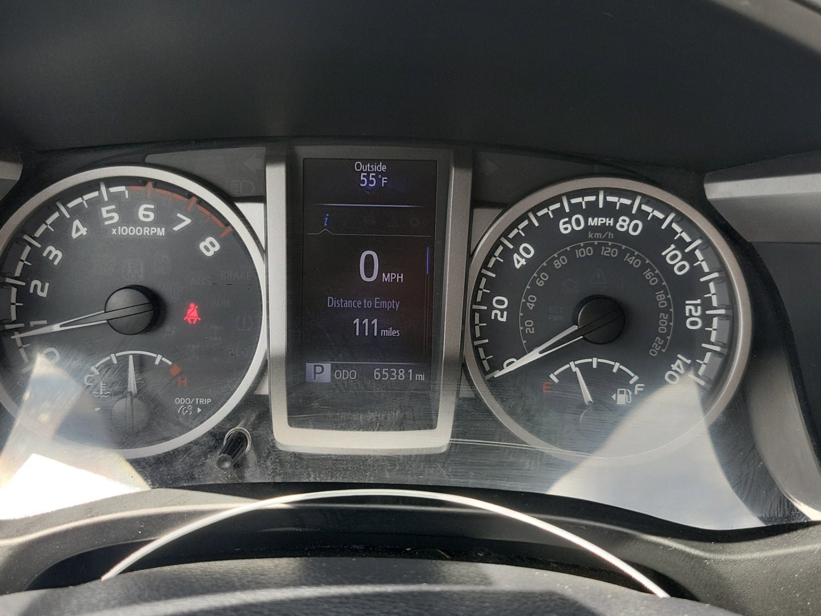 Used 2017 Toyota Tacoma SR5 w/ SR5 Appearance Package (SM) RWD image 13