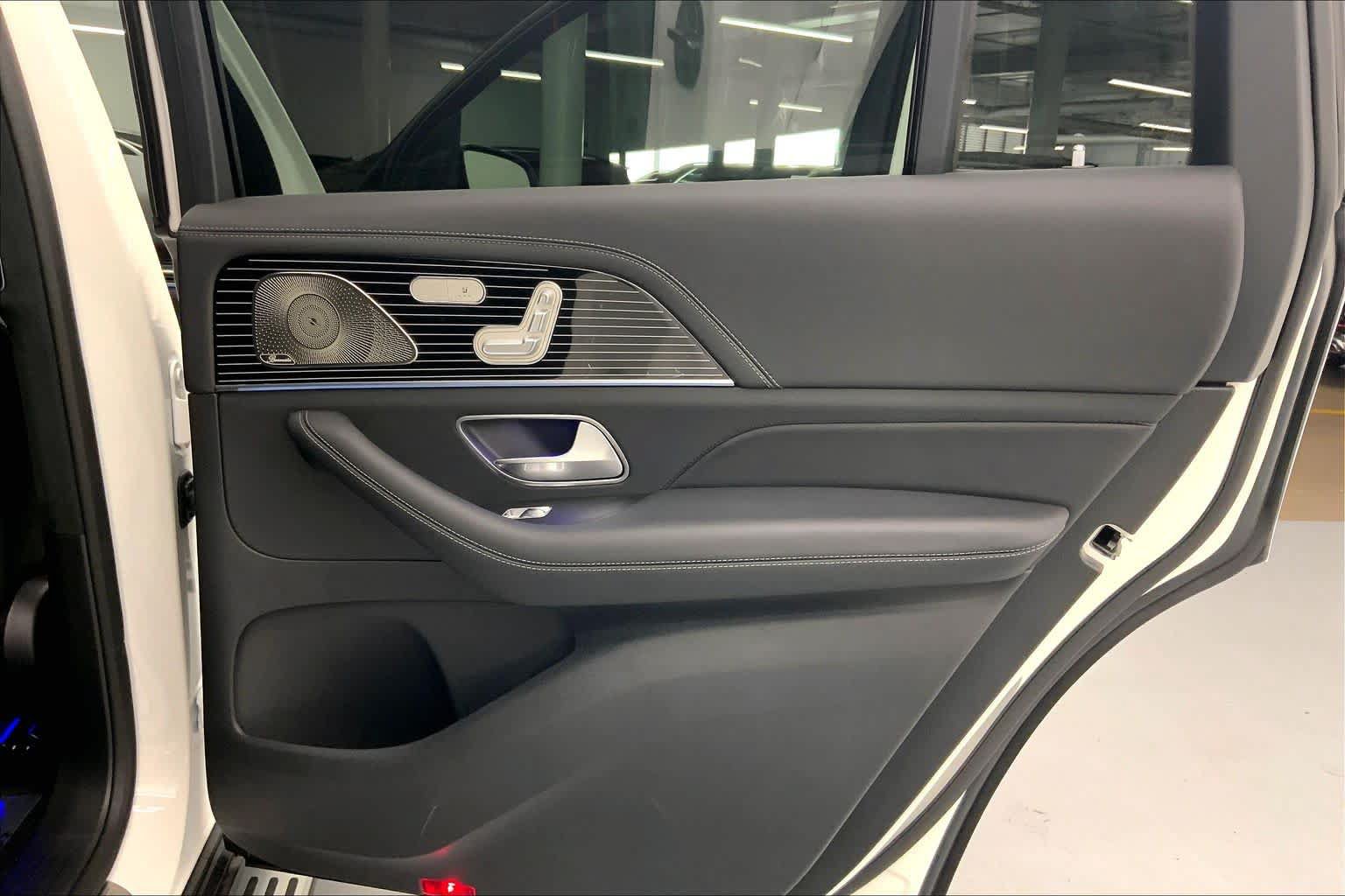 New 2026 Mercedes-Benz GLS 63 AMG 4MATIC image 13
