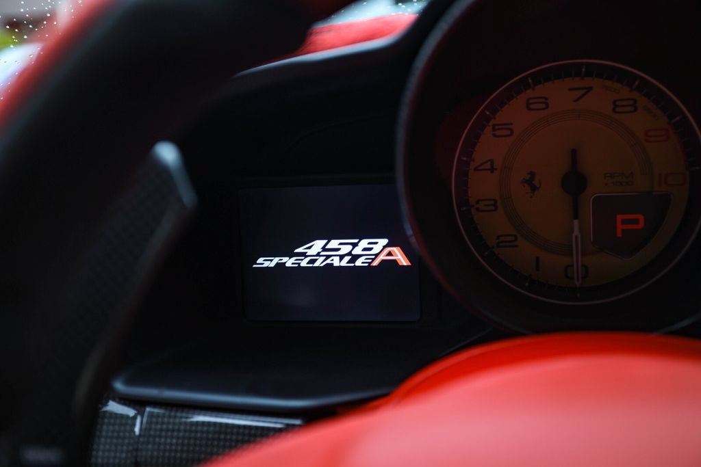 Used 2015 Ferrari 458 Speciale A RWD image 56