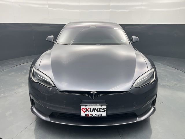 Used 2022 Tesla Model S Plaid image 2