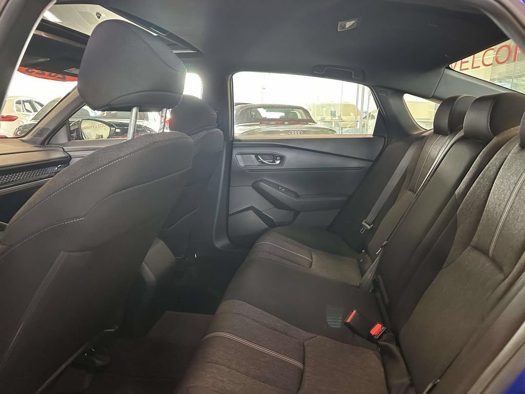 Used 2023 Honda Accord Sport image 13