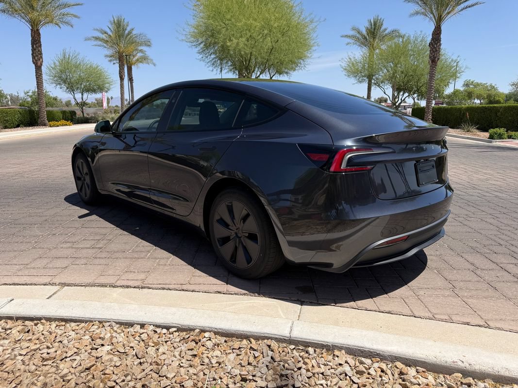 Used 2025 Tesla Model 3 RWD image 5