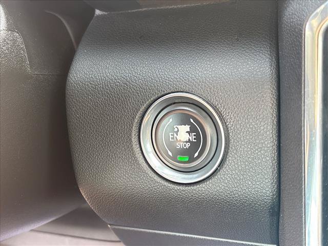 Certified 2024 GMC Acadia Denali w/ Super Cruise Package FWD image 17