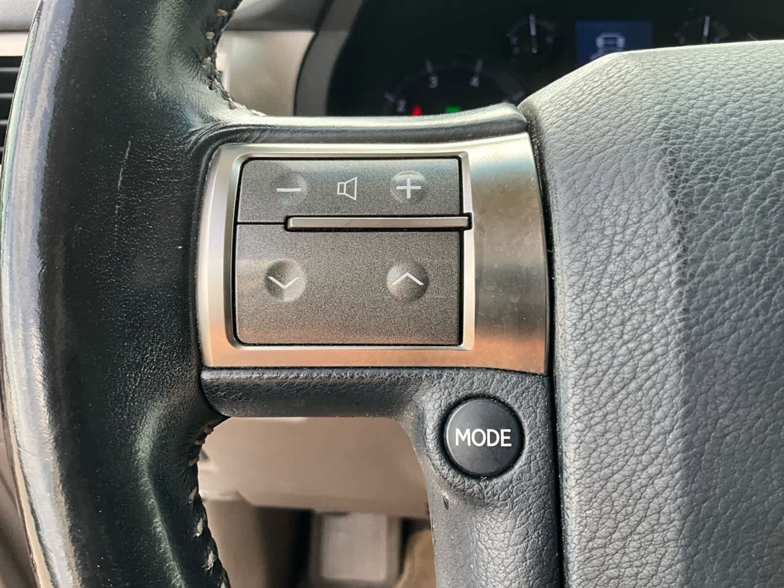 Used 2018 Lexus GX 460 Premium w/ Premium Package image 37