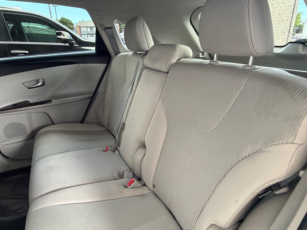 Used 2012 Toyota Venza LE w/ LE Convenience Pkg FWD image 20