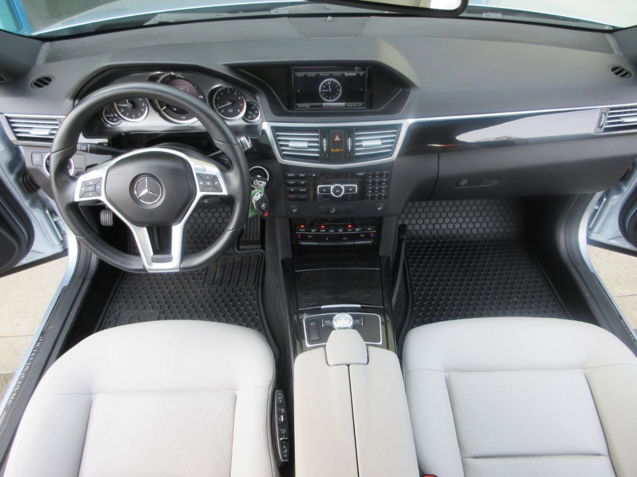 Used 2013 Mercedes-Benz E 350 4MATIC Wagon image 17
