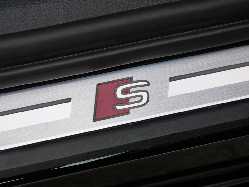 Used 2024 Audi A6 Premium Plus image 16