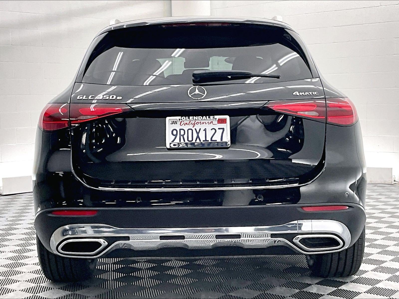 Certified 2025 Mercedes-Benz GLC 350e 4MATIC image 3