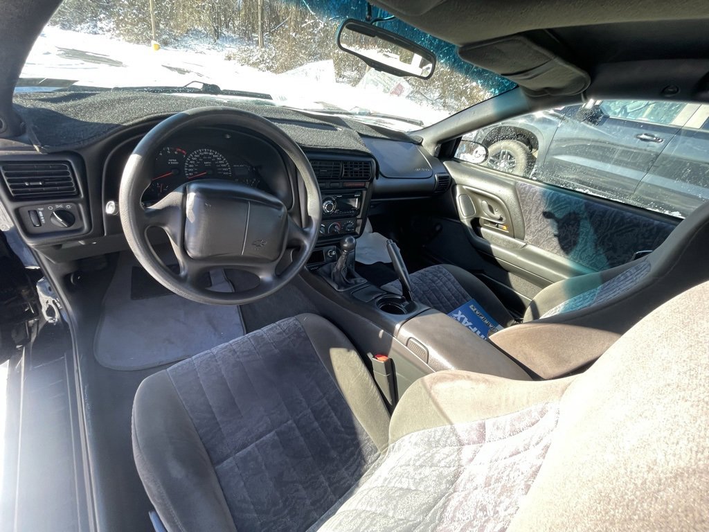 Used 2000 Chevrolet Camaro Z28 image 17