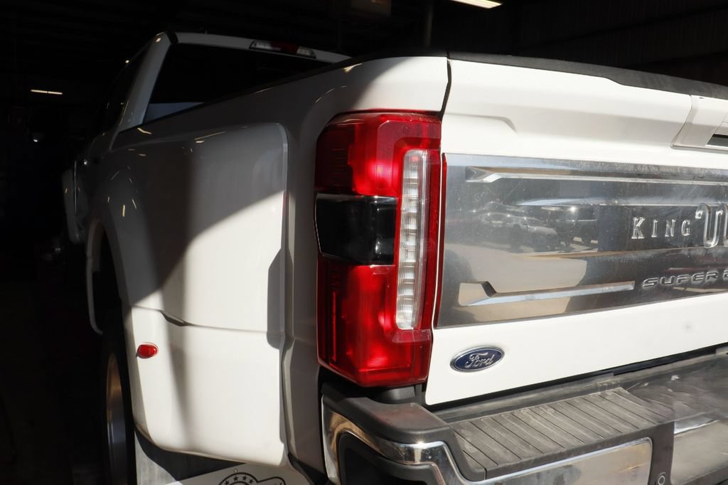 Used 2025 Ford F450 King Ranch w/ Chrome Package AWD/4WD image 9