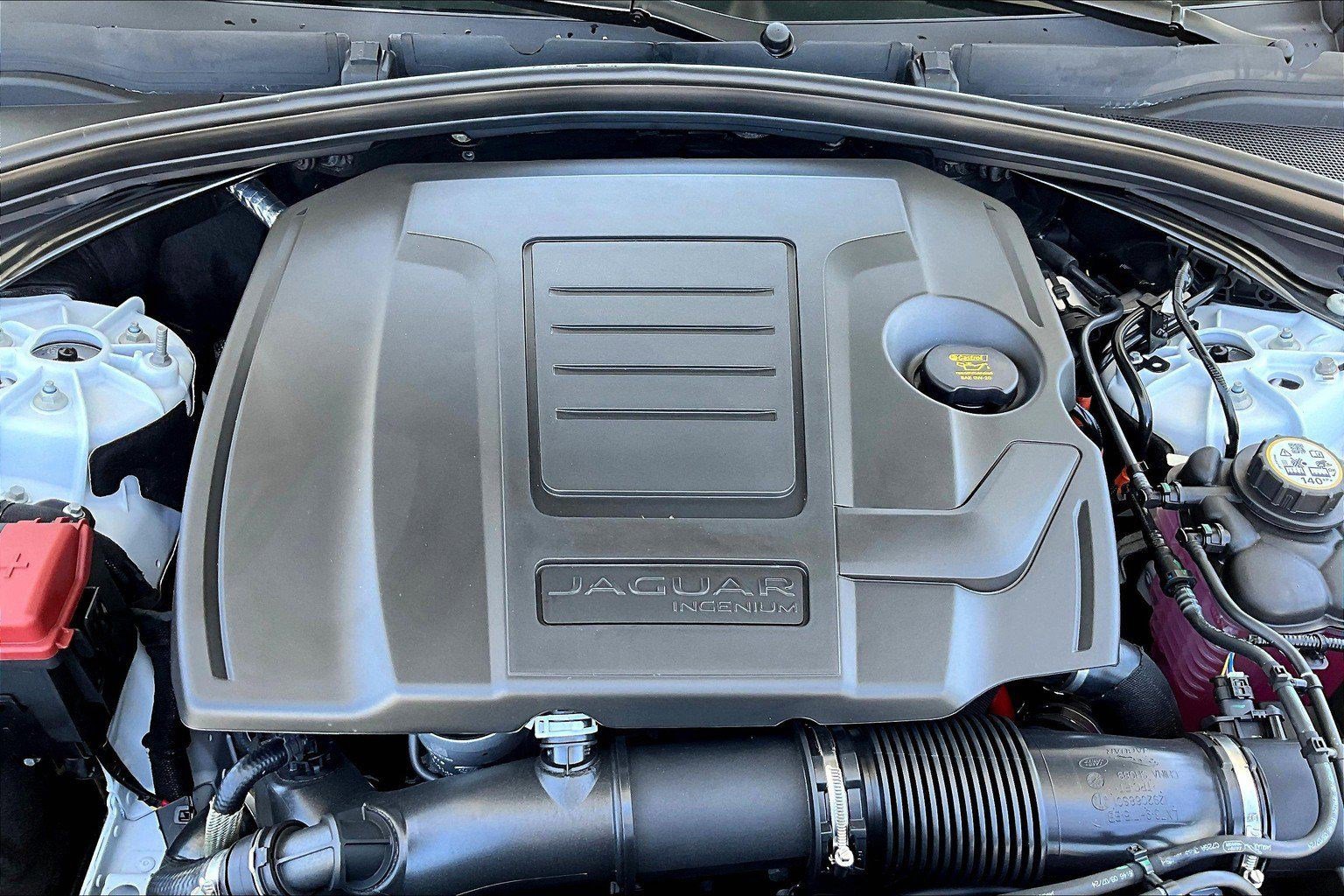 New 2026 Jaguar F-PACE R-Dynamic S image 11