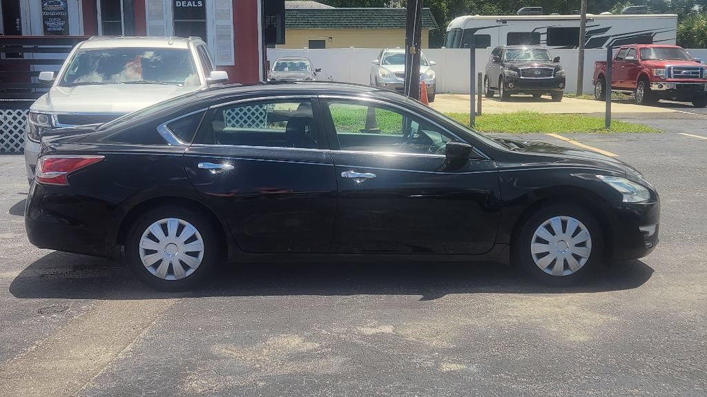 Used 2015 Nissan Altima 2.5 S FWD image 7