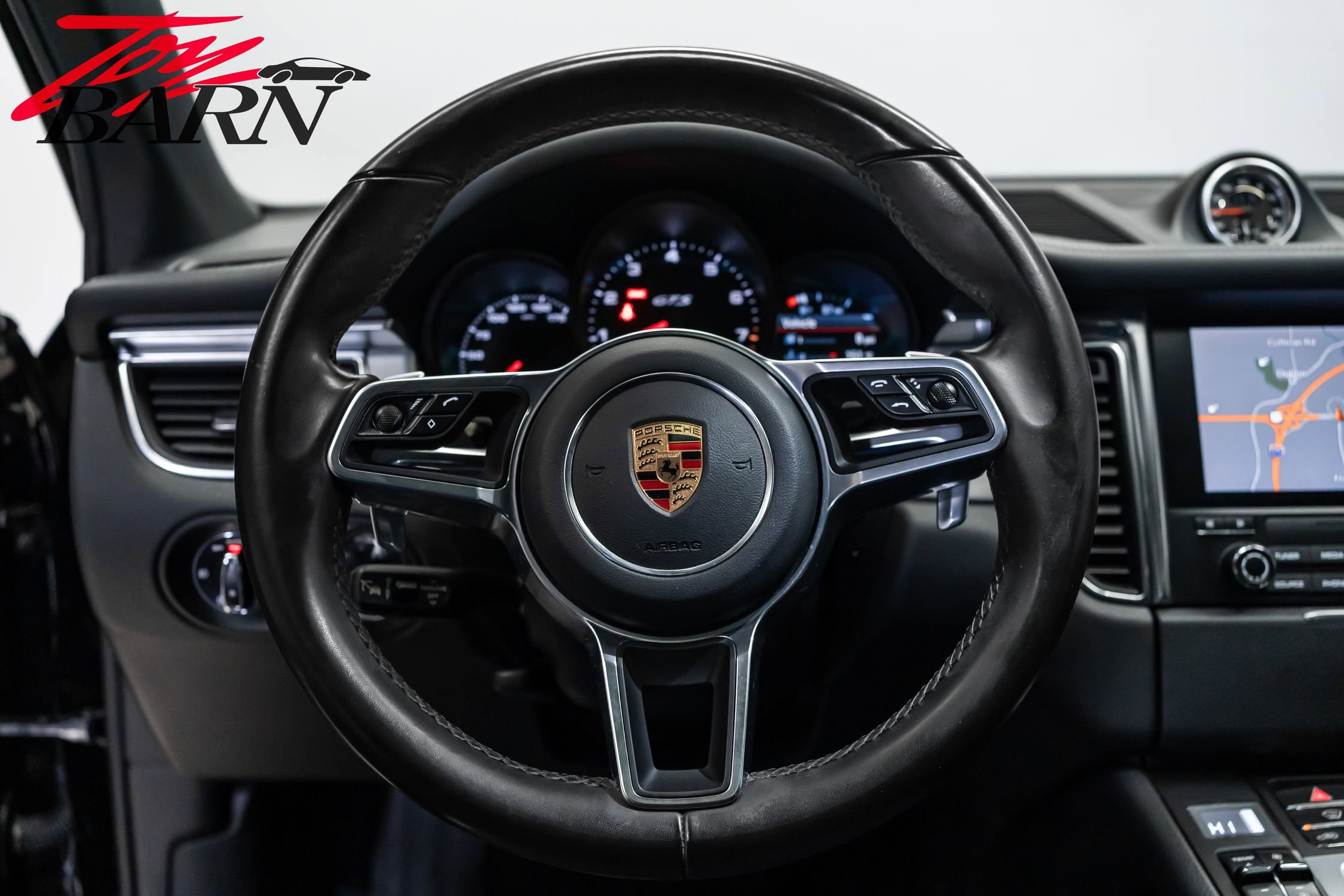 Used 2018 Porsche Macan GTS image 27