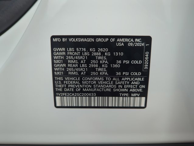 Used 2025 Volkswagen Atlas Cross Sport SEL Premium R-Line AWD/4WD image 29