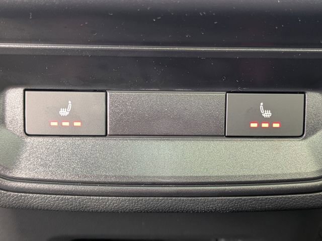 New 2026 Volkswagen Atlas Cross Sport SEL Premium R-Line image 16