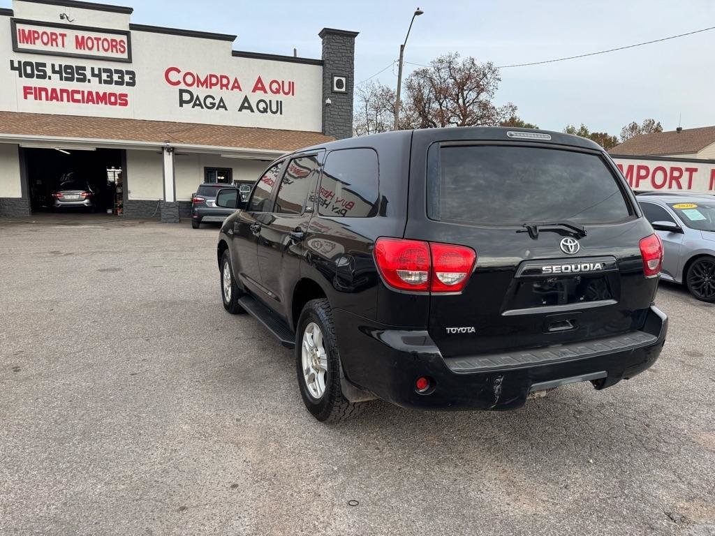 Used 2009 Toyota Sequoia SR5 RWD image 8