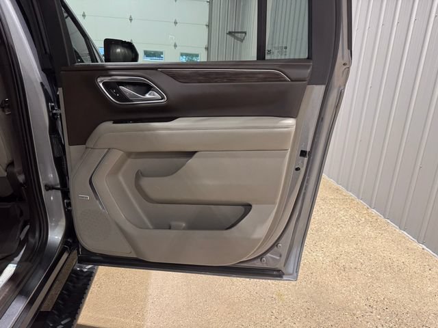 Used 2021 Chevrolet Suburban Z71 AWD/4WD image 27