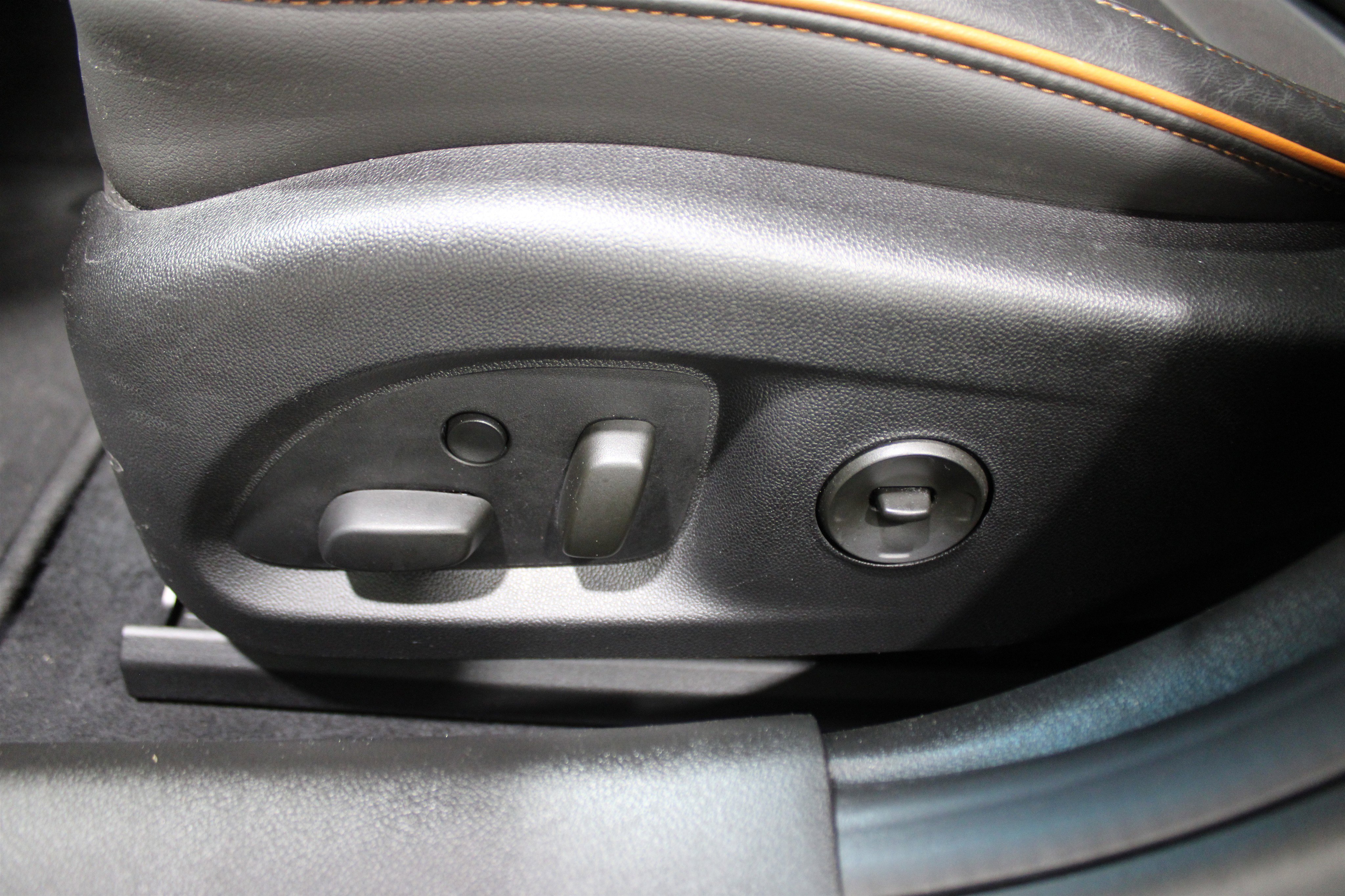 Used 2020 Cadillac CT4 Sport image 4